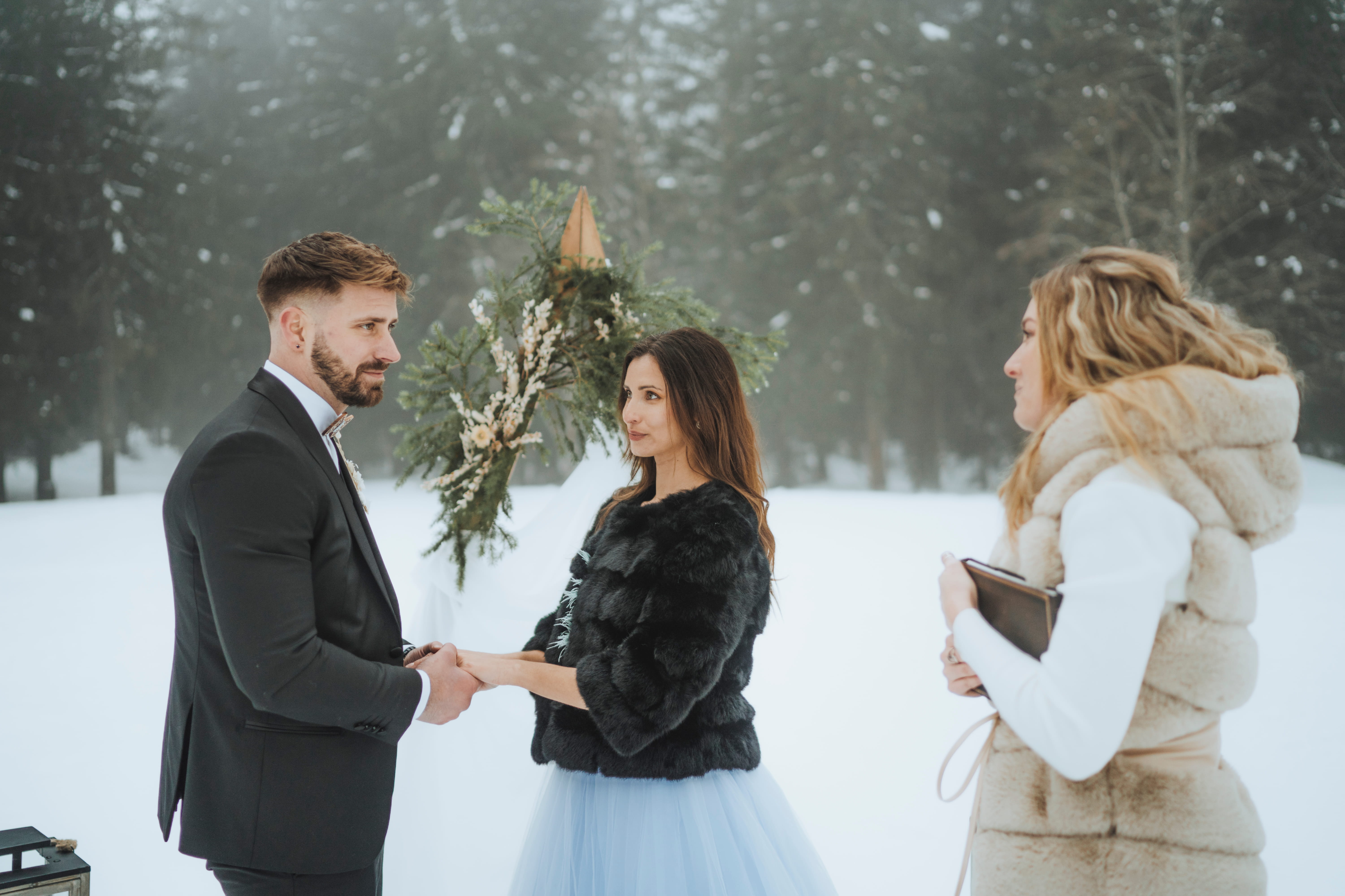 manon_guenot_thais_ceremonie_laique_mariage_officiante